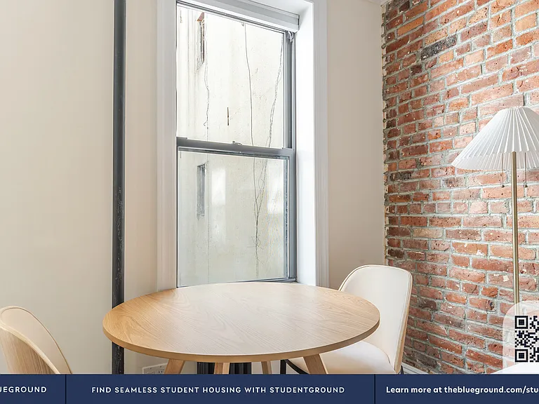 239 Elizabeth St #5 — Photo 6