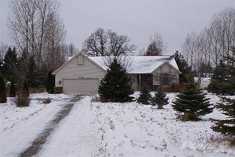 5th image of 1105 Legault Blvd