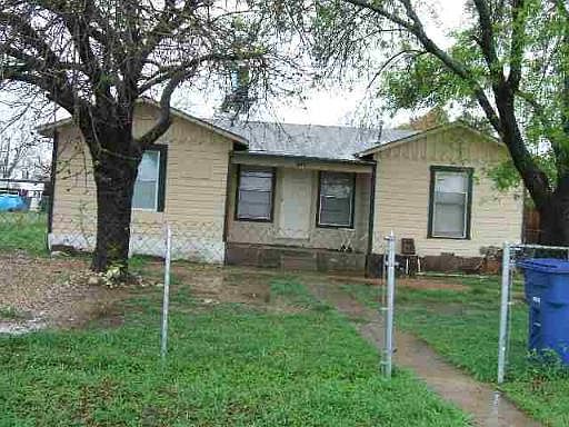 2nd image of 241 ALTITUDE AVE