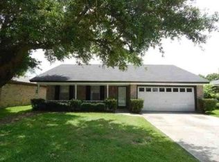 1655 Reynolds Rd, Beaumont, TX 77707