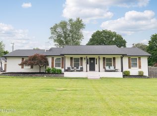 220 Chaho Rd, Knoxville, TN 37934