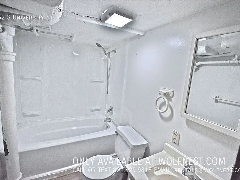 462 S University St — Photo 20