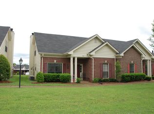 8805 Sawyer Brown Rd, Nashville, TN 37221