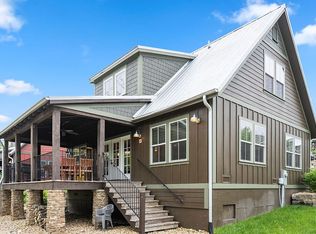 214 Carefree Ln #8-65686, Kimberling City, MO 65686