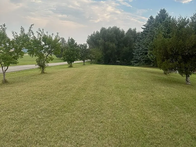 44 Country Road — Photo 7