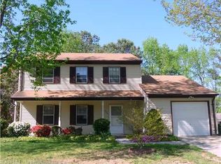 709 Whisperwood Dr, Newport News, VA 23602