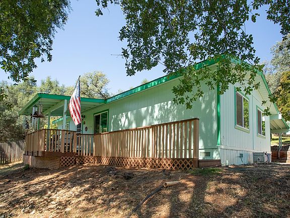 3rd image of 12868 Marcos Ln