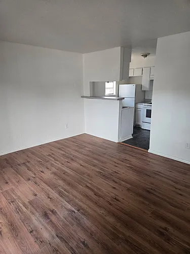908 SW 6th St #43 Photo 1