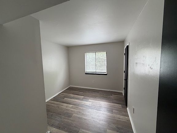 5th image of 3745 Southway Dr SW APT 32