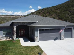 1045 SE Fairway Drive, Cedaredge, CO 81413