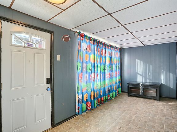 2nd image of 614 Franklin Ave