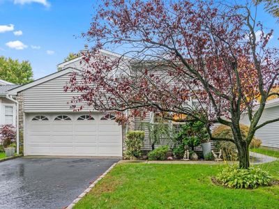 304 Bristol Court #304, Holbrook, NY, 11741