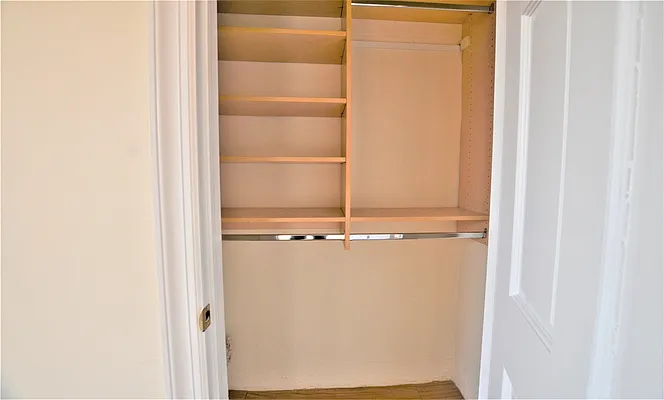 Rented by Manhattan Realty Group | media 3