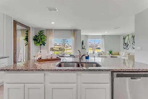 1725 Aurora Ridge Dr — Photo 16