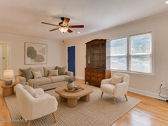4th image of 3032 Congaree Avenue NW