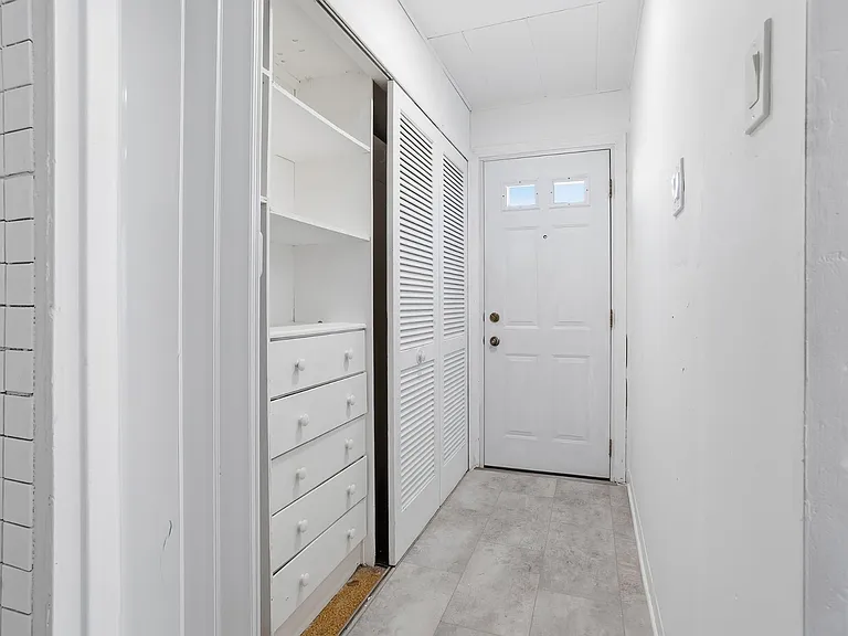 346 E 12th Ave #1 — Photo 17
