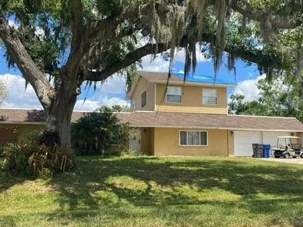 6223 47th Ave E, Bradenton, FL 34203