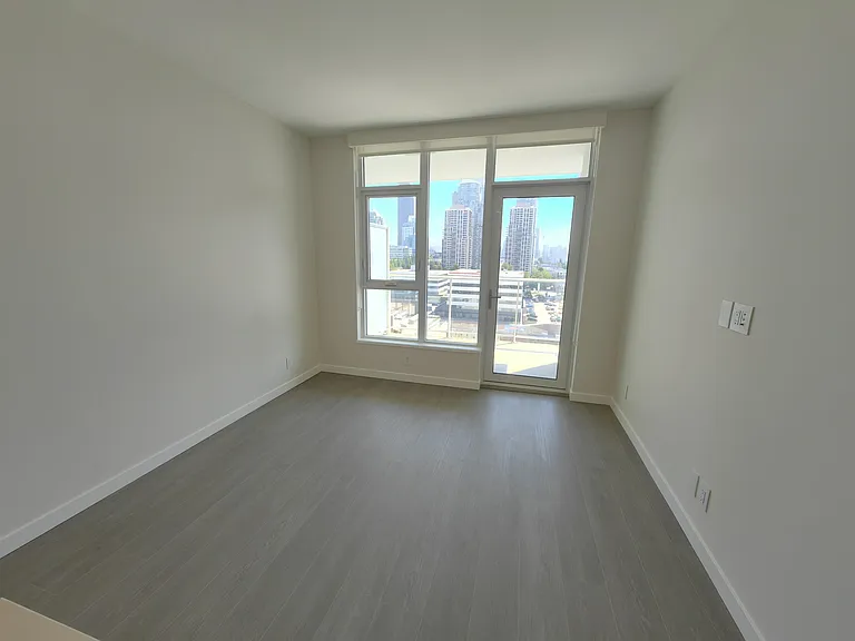 2186 Gilmore Ave #1110 — Photo 12