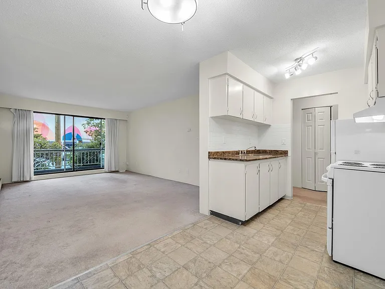6044 Wilson Ave — Photo 16