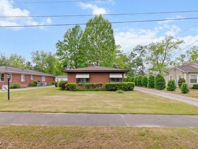 605 N Baker St, Four Oaks, NC, 27524