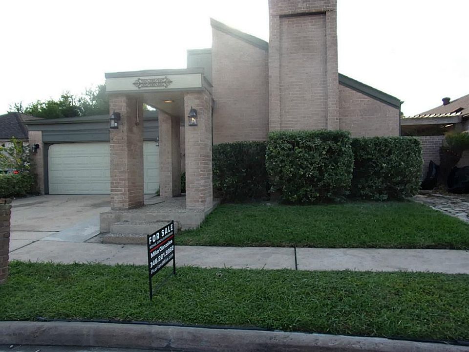 1st image of 11014 Southwold Ln