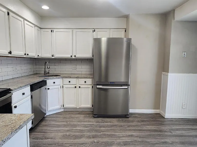 9955 Live Oak Ct — Photo 7