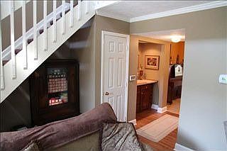 5th image of 3441 Laredo Dr Unit 7