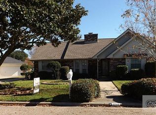2210 17th St N, Texas City, TX 77590