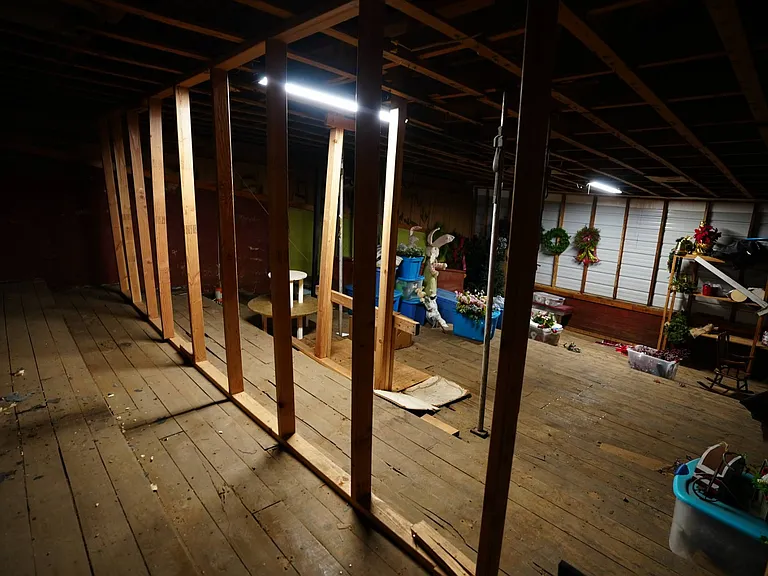 121 W Main St #17 — Photo 37