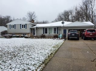 6427 Hiram Ave, Ashtabula, OH 44004