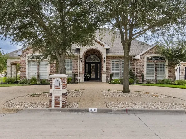 818 Amherst Dr, Waxahachie, TX 75165