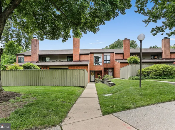 5 Stream Run Ct, Lutherville Timonium, MD 21093