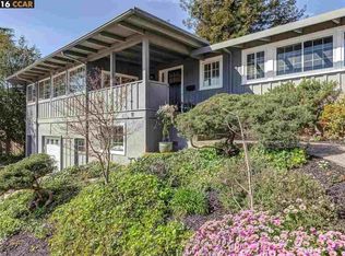 11 Reata Pl, Oakland, CA 94618