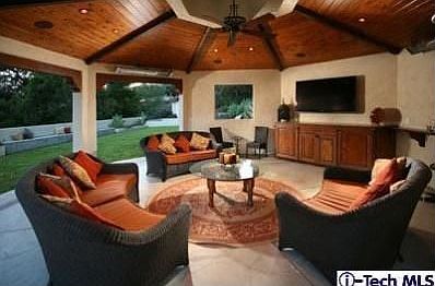 4th image of 5305 Harter Ln