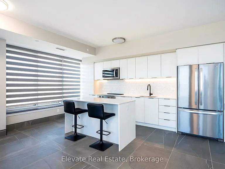 31 Huron St #405 — Photo 34