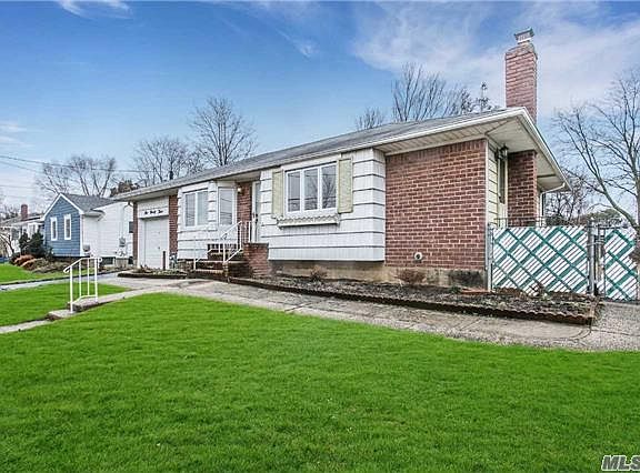 3rd image of 193 Homer Ave