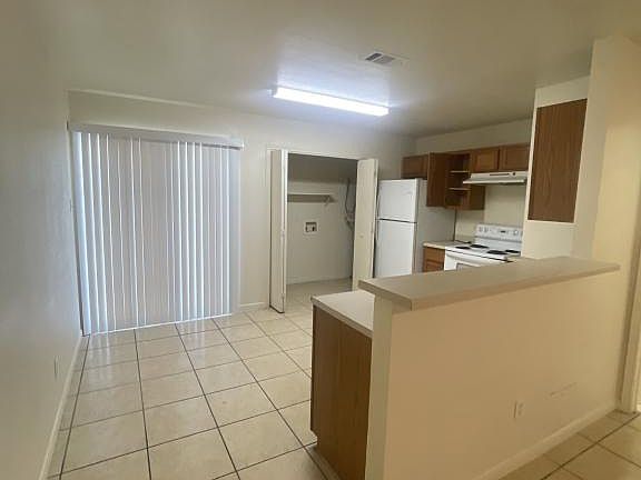 4th image of 3509 Malibu Ln
