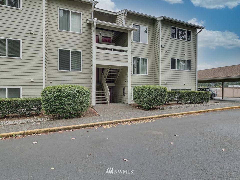1st image of 20325 19th Ave NE APT B203