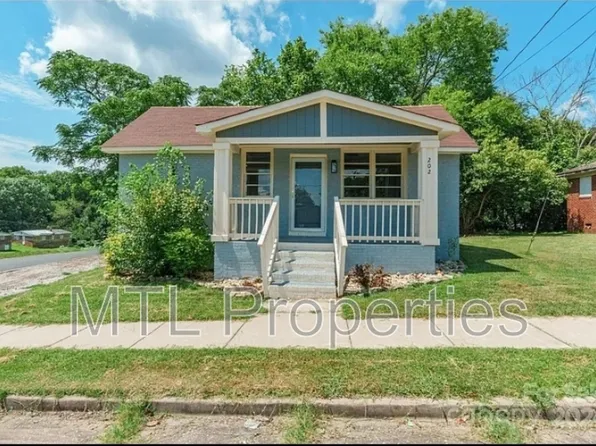 202 Hunter St, Lancaster, SC 29720