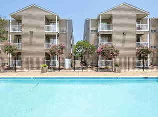3801 W Napoleon Ave APT D203, Metairie, LA 70001