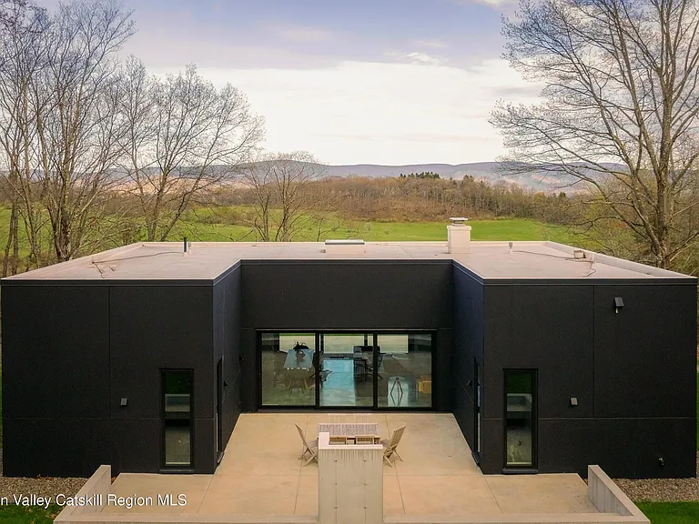 279 Tompkins Rd — Photo 22