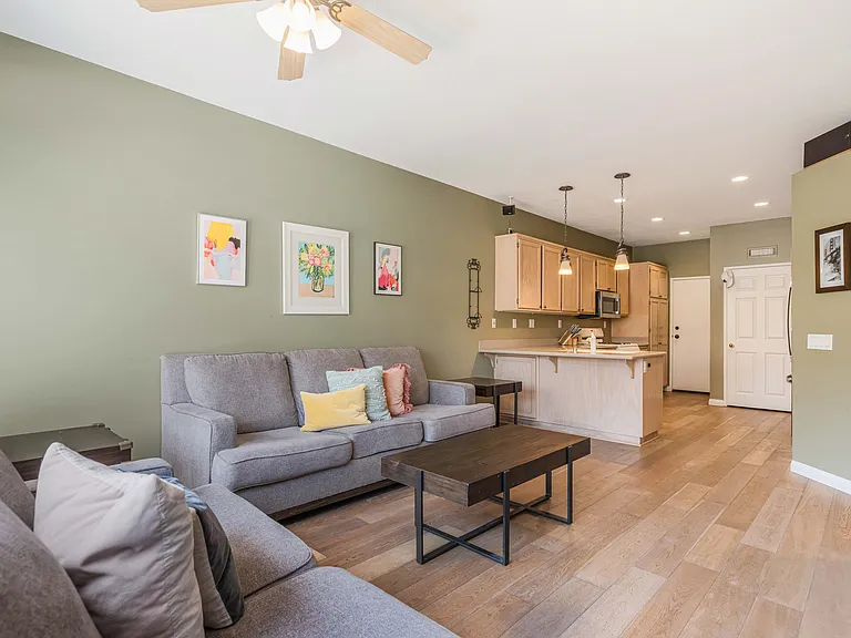 11529 Treeview Ct — Photo 10