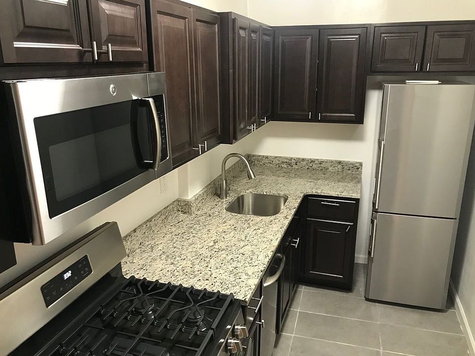 1st image of 4011 79th St