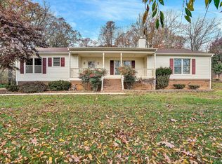 7304 Jeters Chapel Rd, Vinton, VA 24179