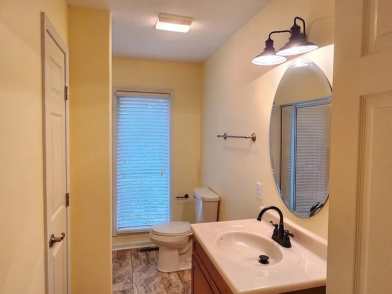 17 Marquette Ct — Photo 16