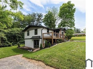 3 High Meadow Rd, Asheville, NC 28803