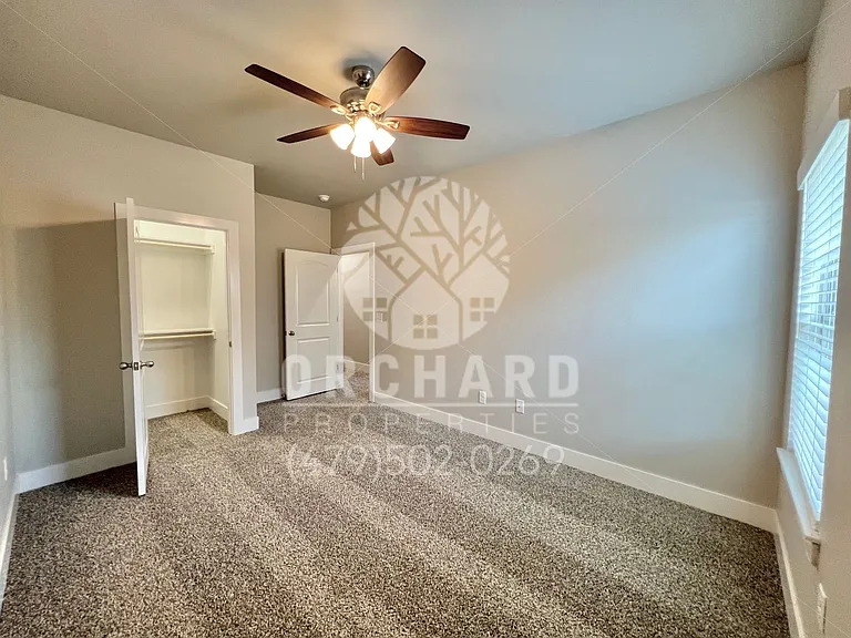 580 Bradford Dr — Photo 16