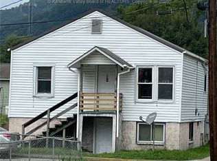 19 Wilson St, Smithers, WV 25186
