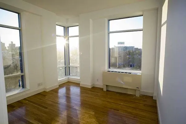 Rented by Loom Group | media 2