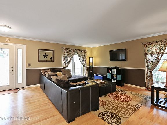 Hardwood floors in the living room.